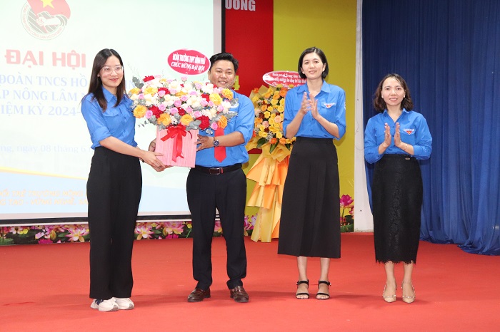 HÌNH ẢNH - Đại hội Đoàn trường nhiệm kỳ 2024-2027